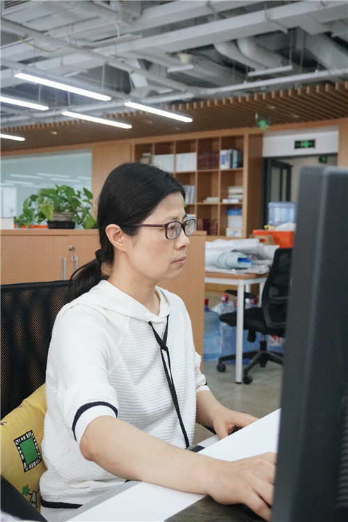 1625722428756302tbs4.jpg 谢红兵-01.jpg